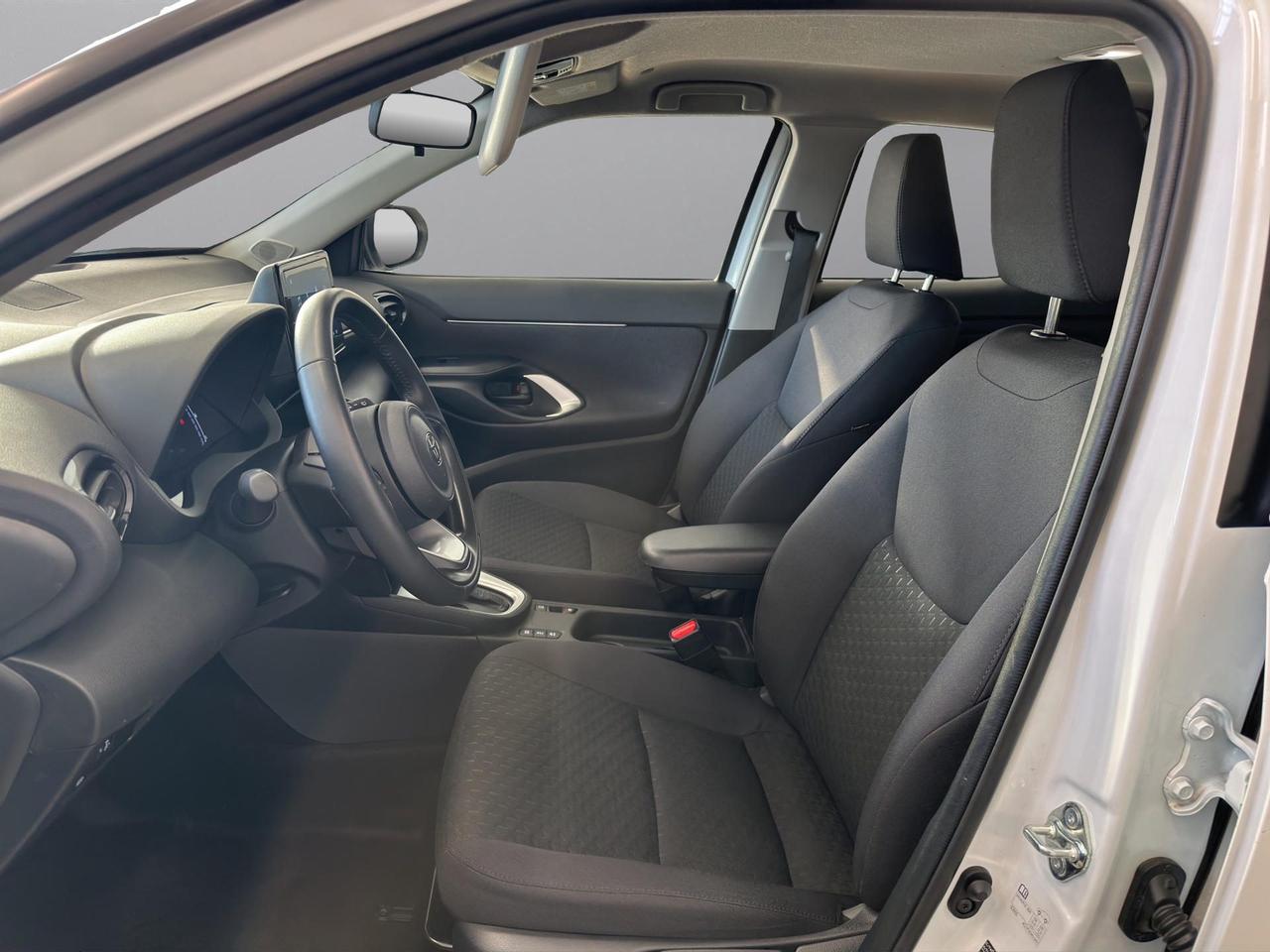 Toyota Yaris Cross 1.5h Active fwd 116cv e-cvt