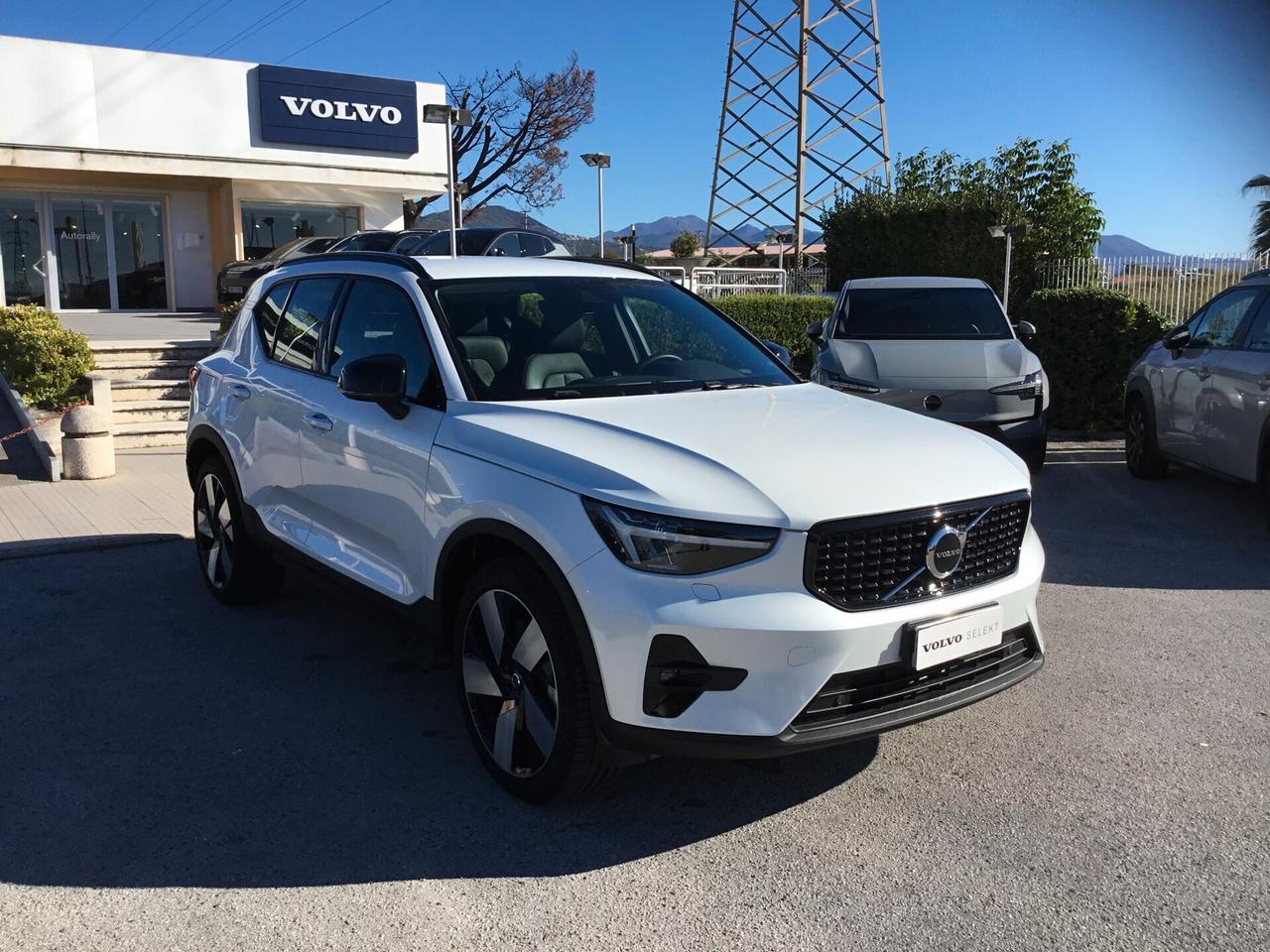 Volvo XC40 T4 Recharge Plug-in Hybrid aut. Plus Dark