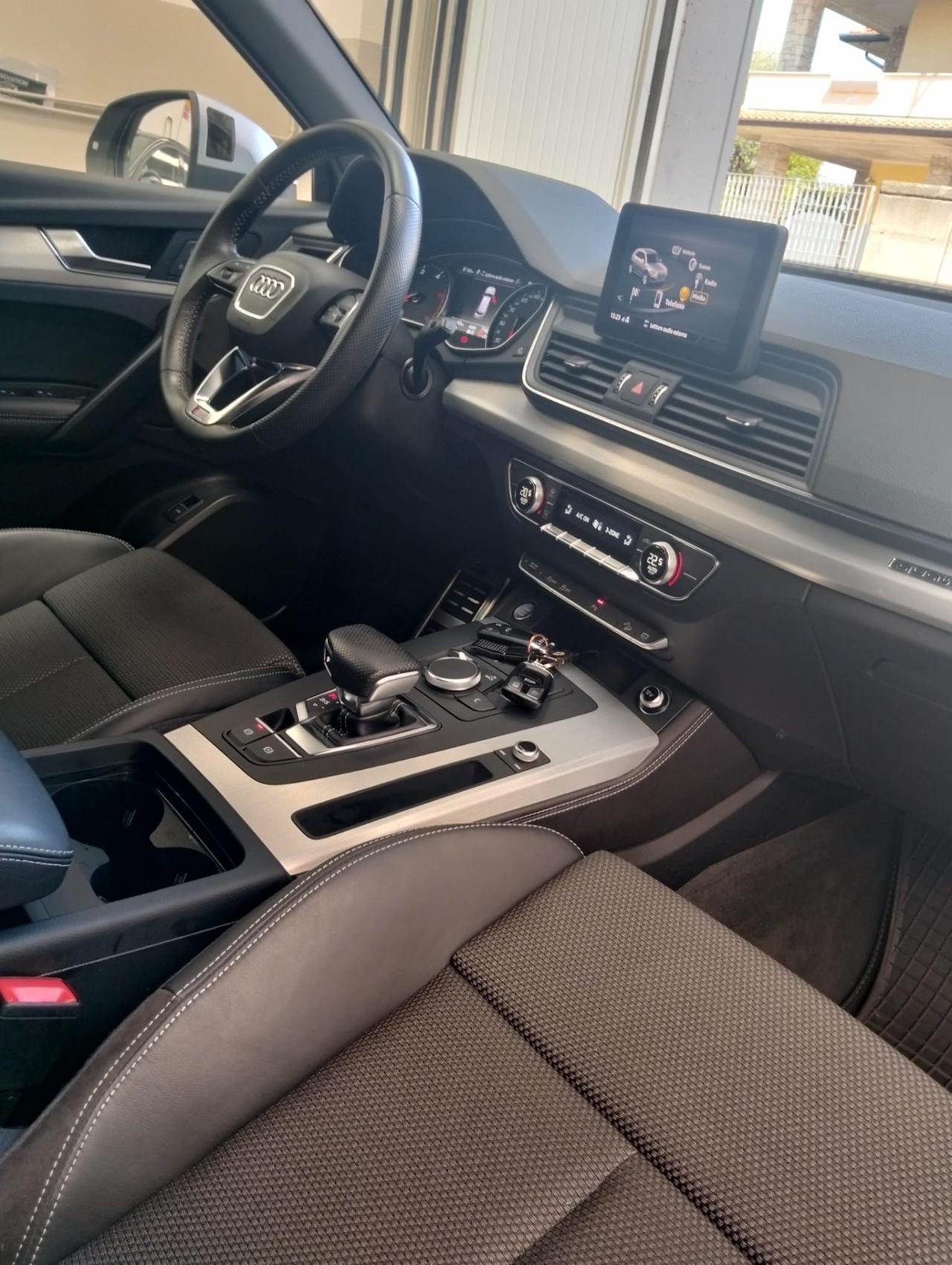Audi Q5 2.0 TDI 190 CV quattro S tronic S-LINE