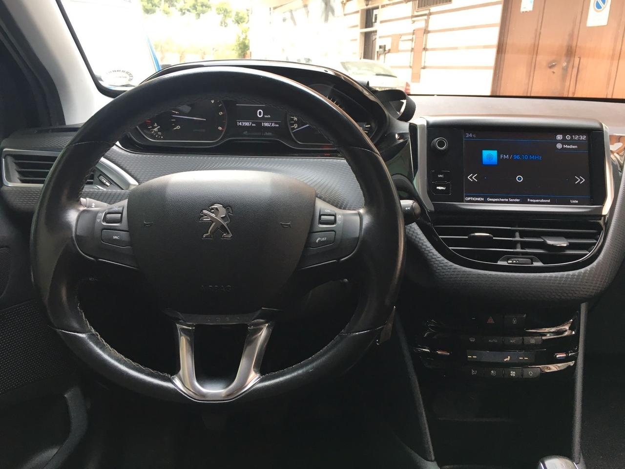 Peugeot 208 BlueHDi 75 5 porte Allure