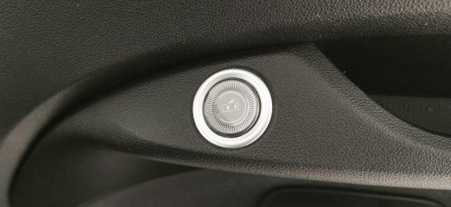 FIAT 500e Berlina 42 kWh La Prima