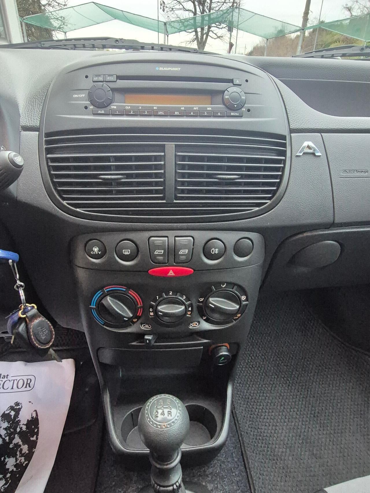 Fiat Punto 1.2 5 porte Active