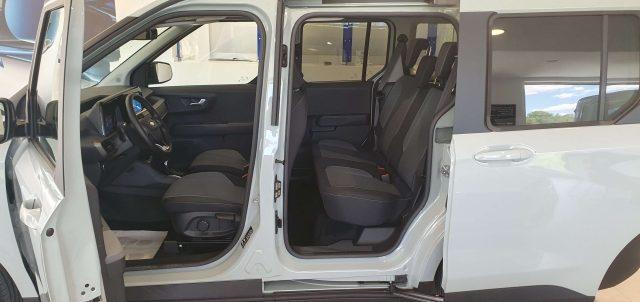 FORD Tourneo Courier Titanium 1.0L EcoBoost125CV Powershift 7M