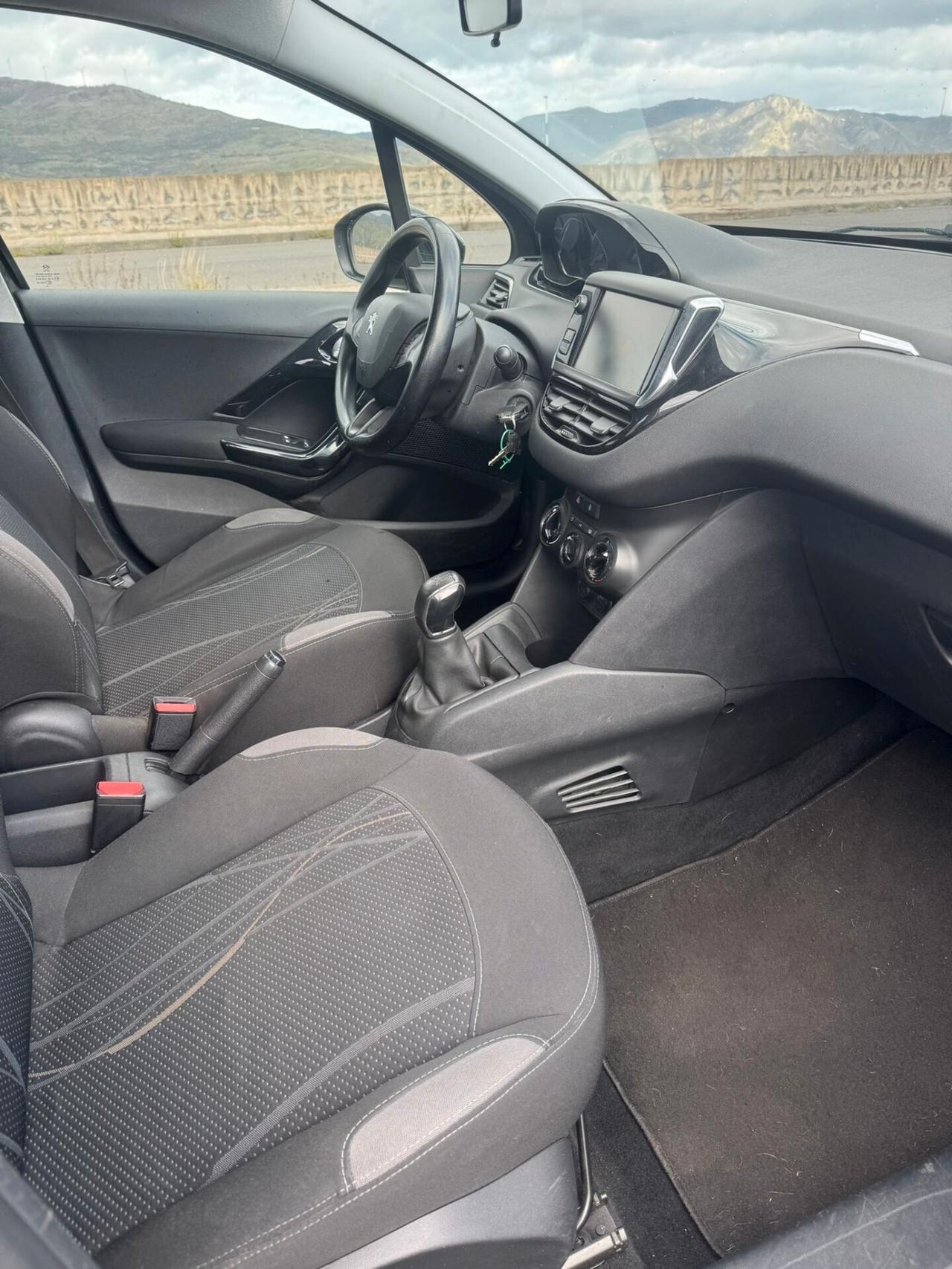 Peugeot 208 1.2 VTi 82 CV 5 porte Allure