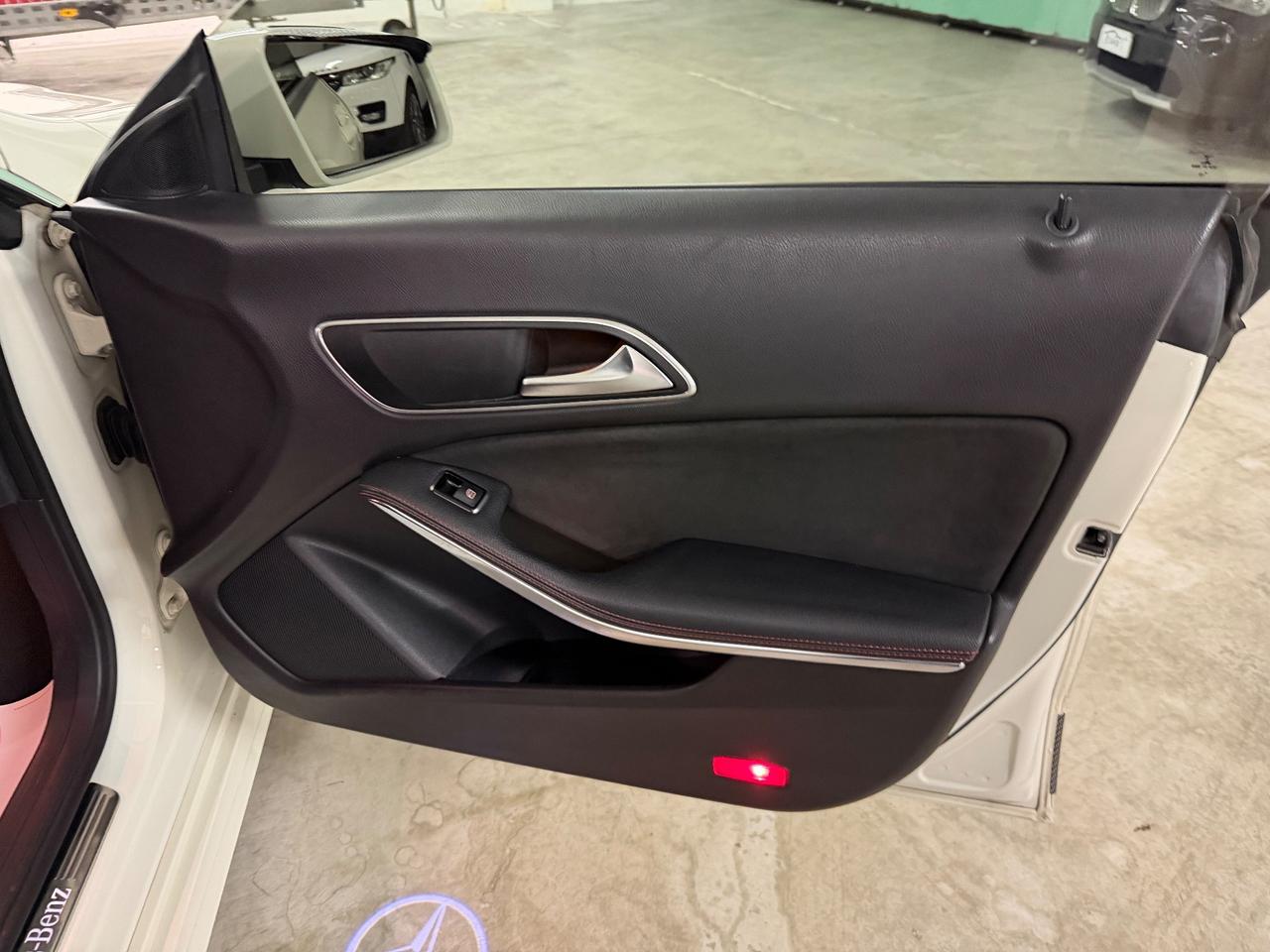 Mercedes-benz CLA 200 CDI Premium