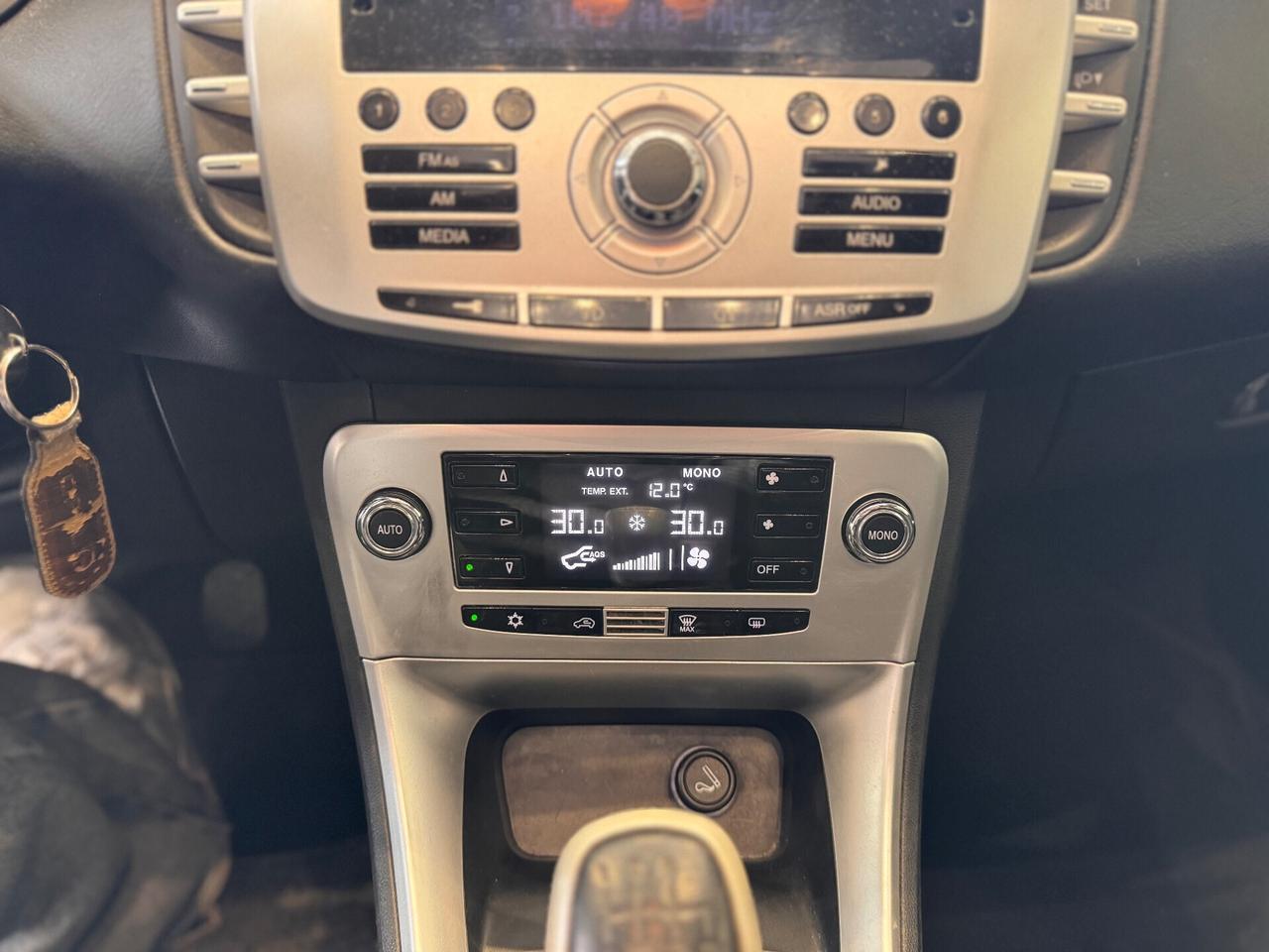 Lancia Delta 1.6 MJT Platino “TETTO APRI”