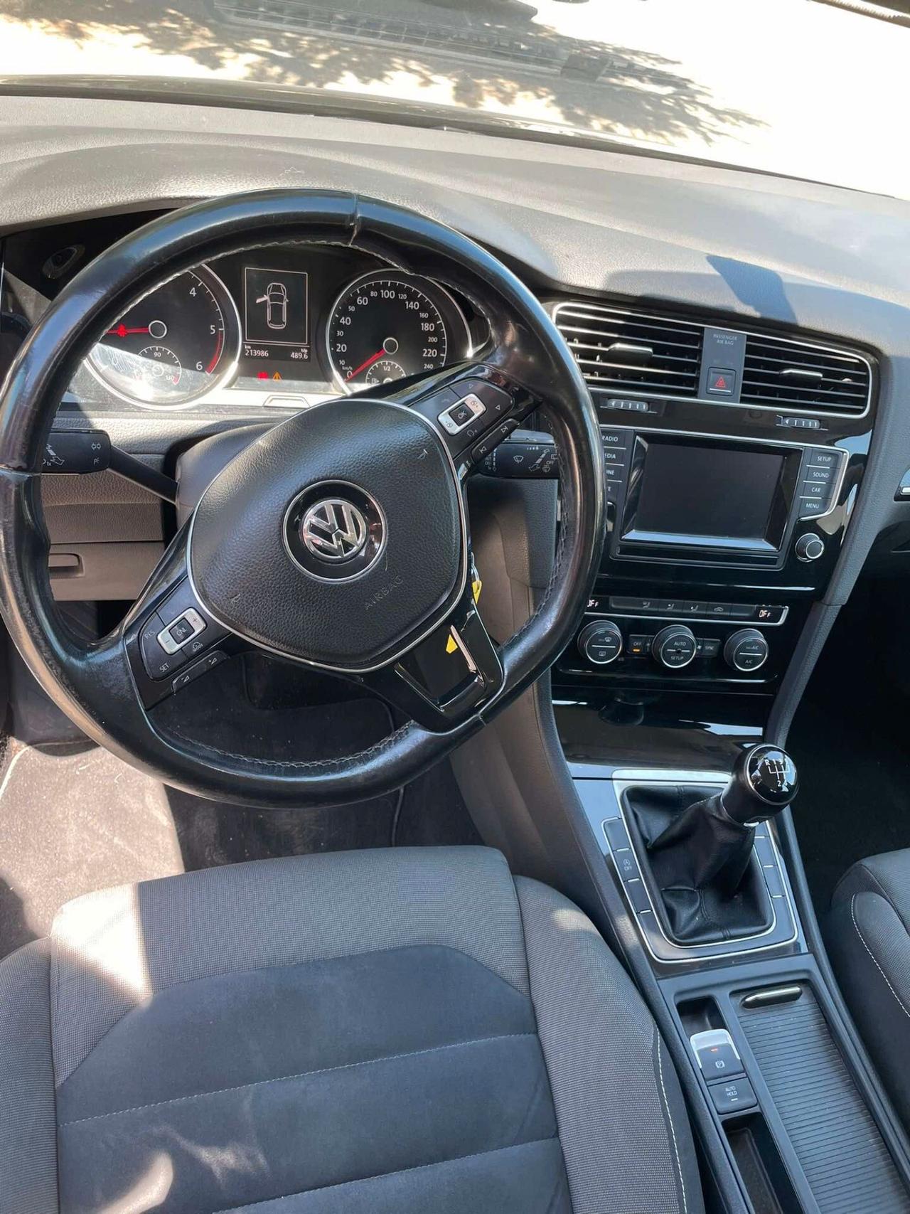 Volkswagen Golf 1.6 TDI 5p 105CV ANNO 2013