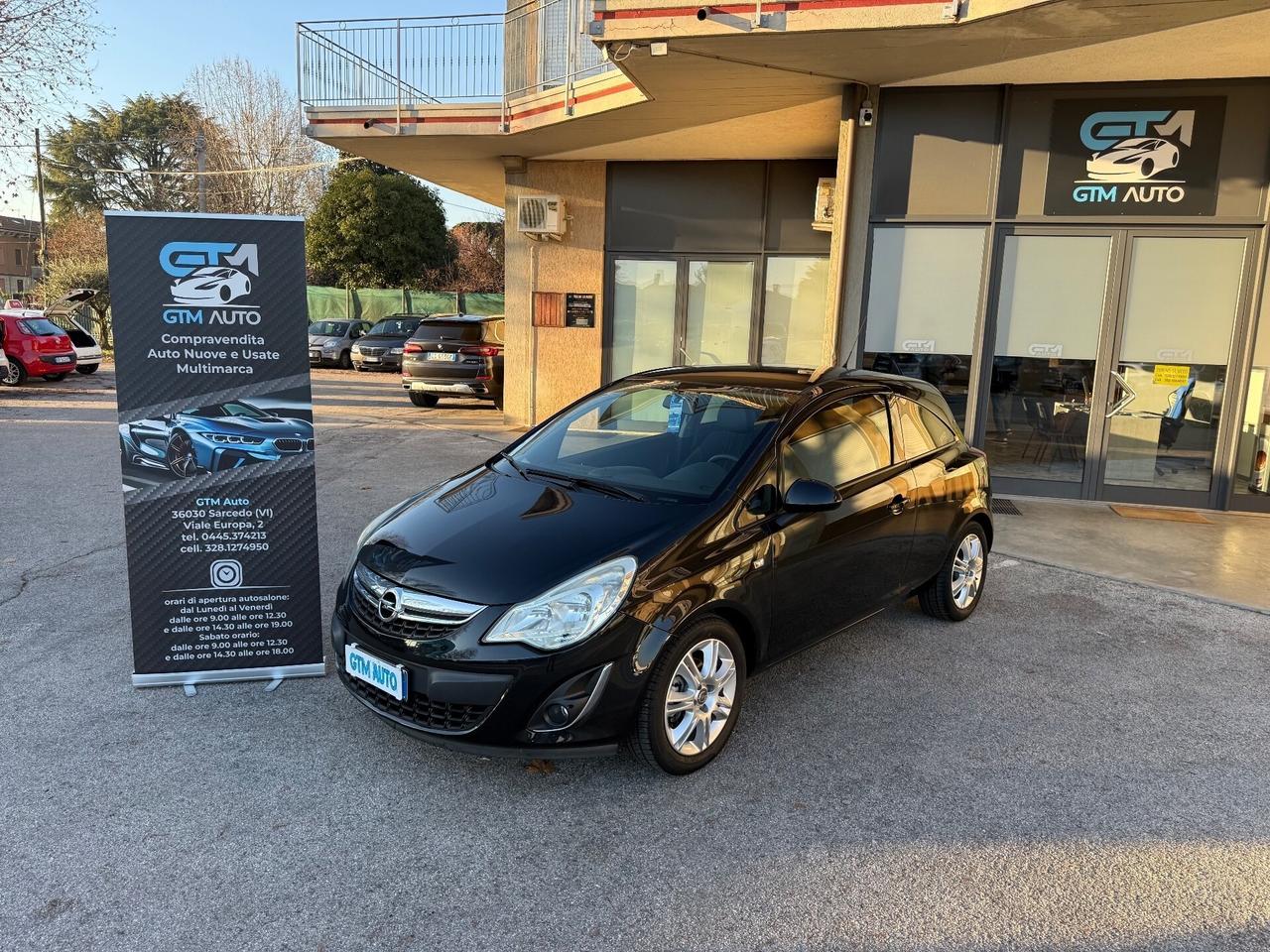 Opel Corsa 1.2 Benzina- Neopatentati