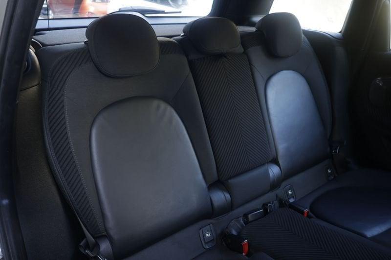 MINI Mini Countryman F60 MINI Mini Countryman F60 Mini 1.5 Cooper Boost Countryman 100KW ANNO 2017