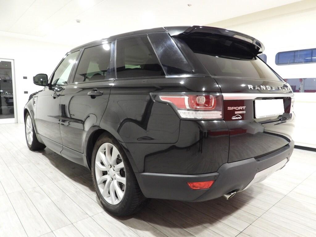 Land Rover Range Rover Sport 3.0 TDV6 HSE 4WD Auto