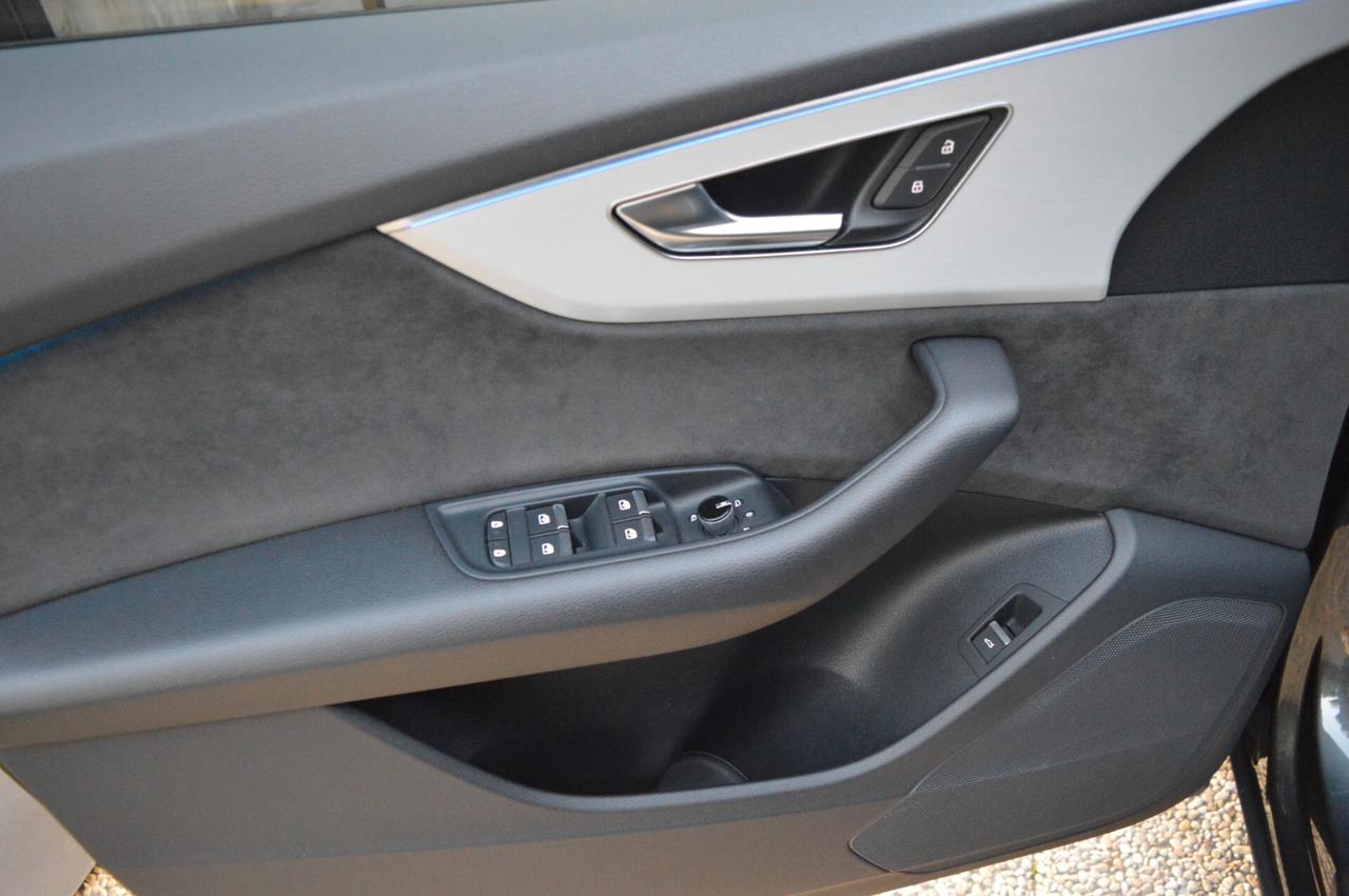 Audi Q8 50 TDI 286 CV quattro tiptronic S line