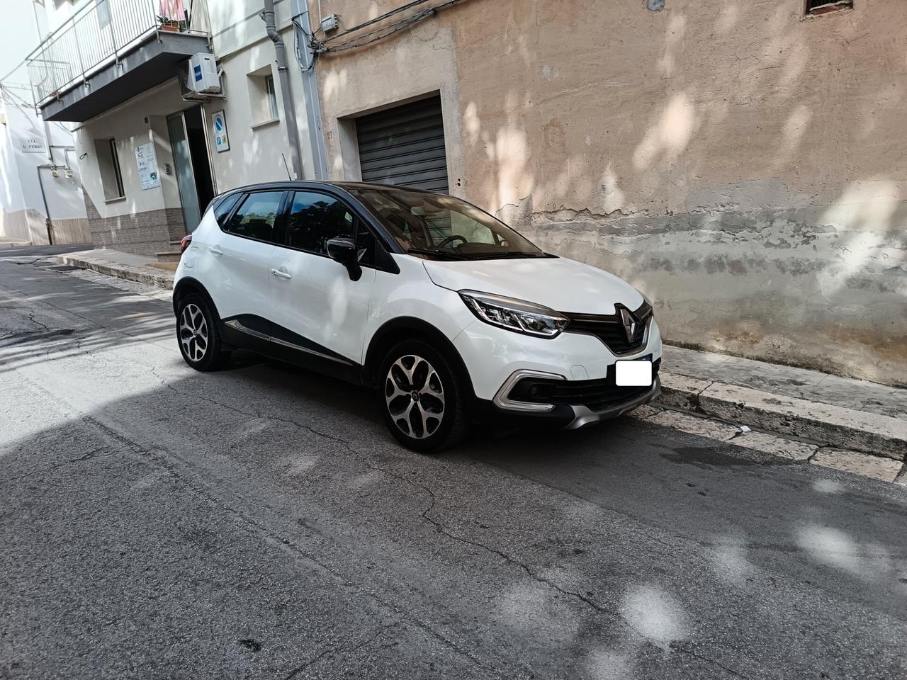 Renault Captur 1.0 Benz. 90 CV Techno Full Opt. km 34.000