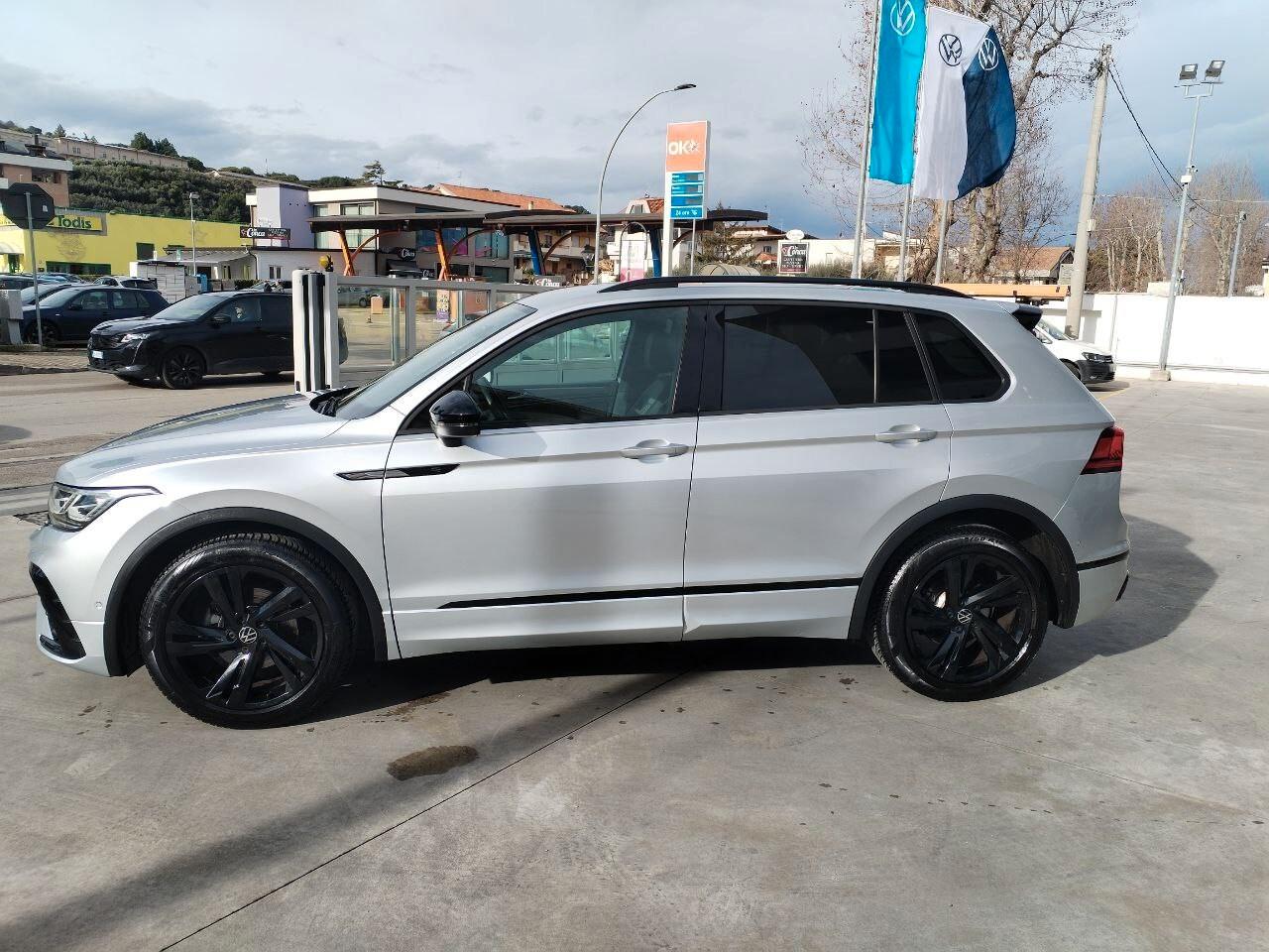 Volkswagen Tiguan 2.0 TDI 150 CV SCR DSG R-Line