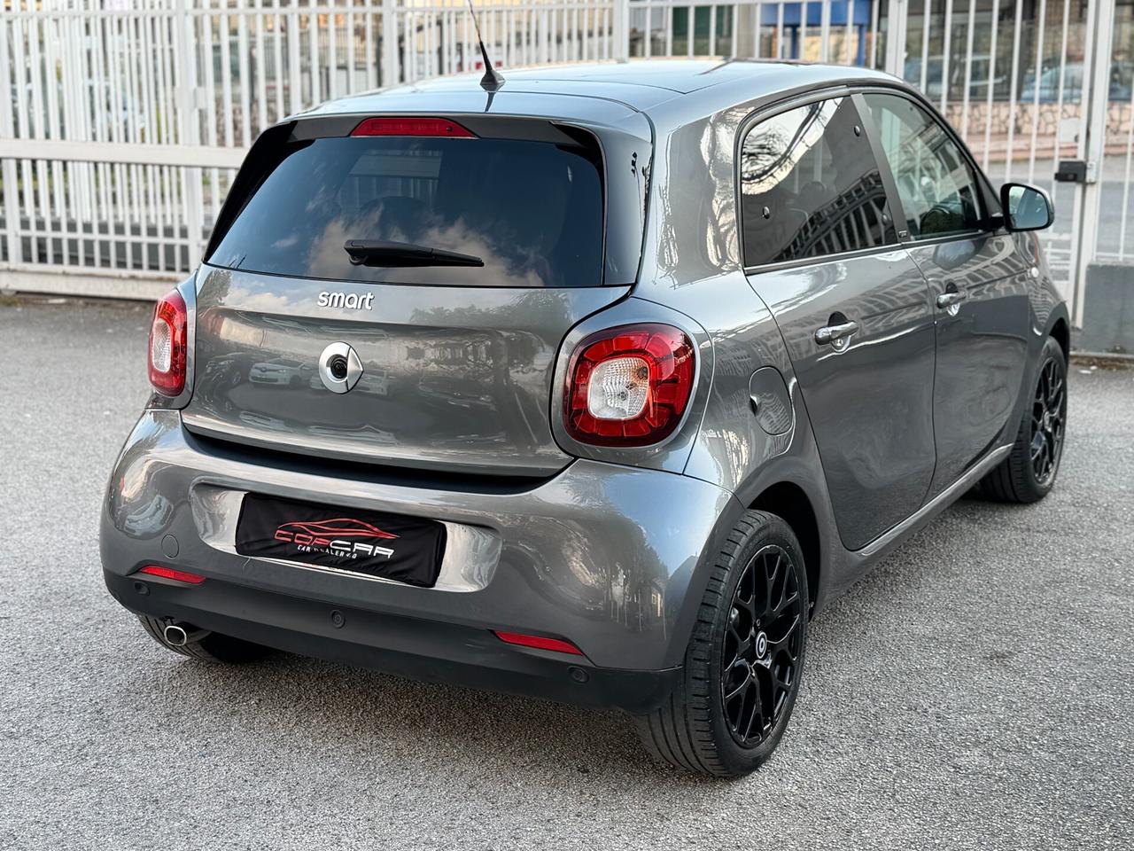 Smart ForFour 90 0.9 Turbo twinamic Prime LED TETTO