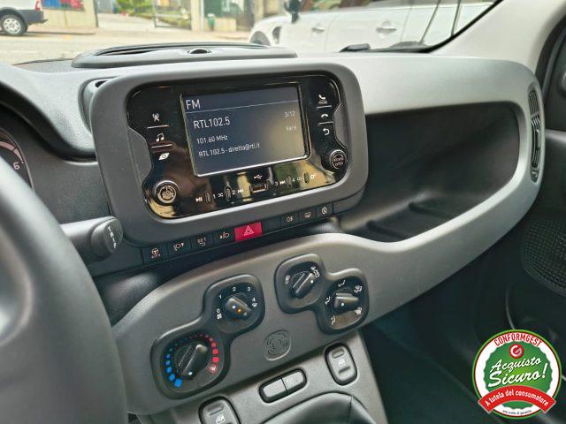 FIAT Panda 1.0 FireFly S&S Hybrid City Life UN. PROPR.