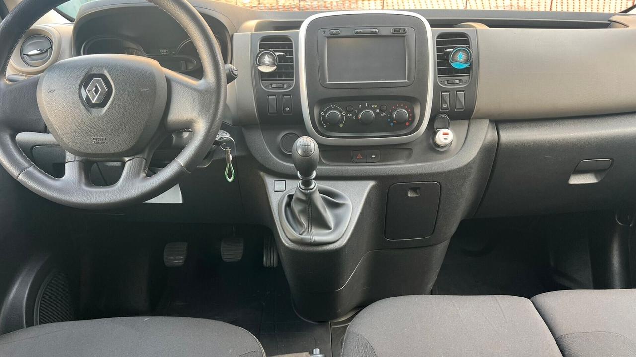 Renault Trafic 1.6 dCi 120CV 9 posti Privilege Heavy