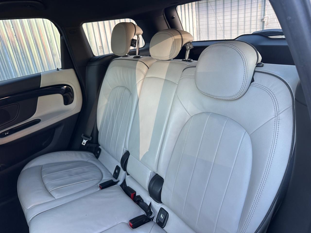 Mini Cooper D Countryman 2.0 Hype Automatica