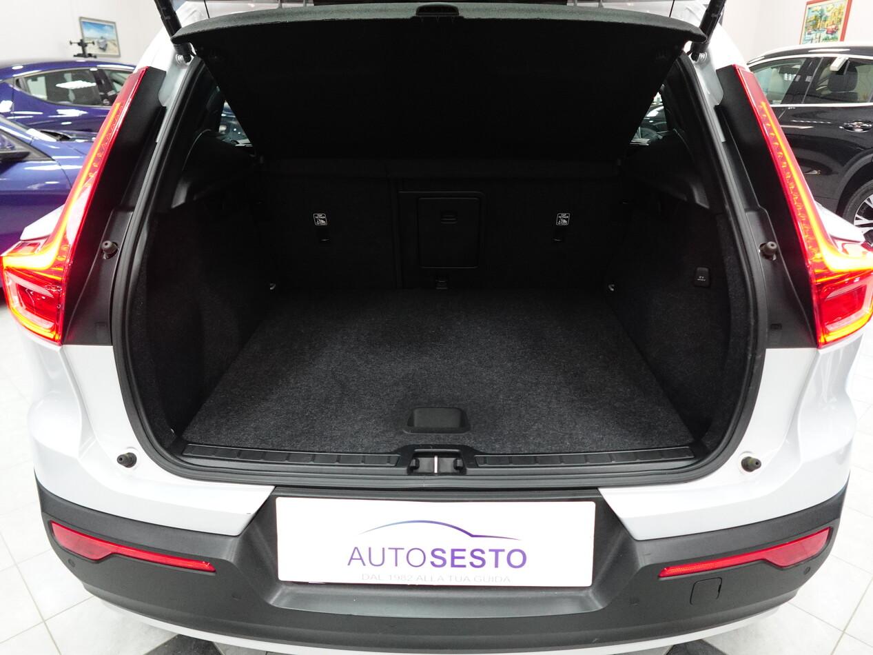 Volvo XC40 1.5 BZ T4 211 CV PHEV INSCRIPTION EXPRESSION