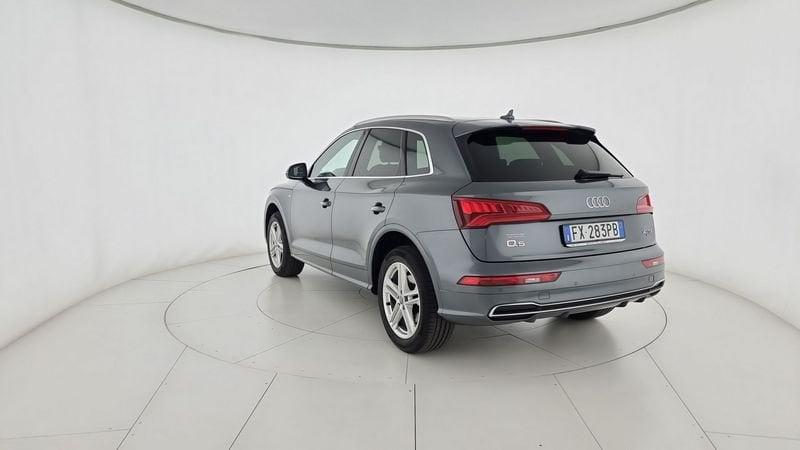 Audi Q5 40 TDI quattro S tronic S line Plus