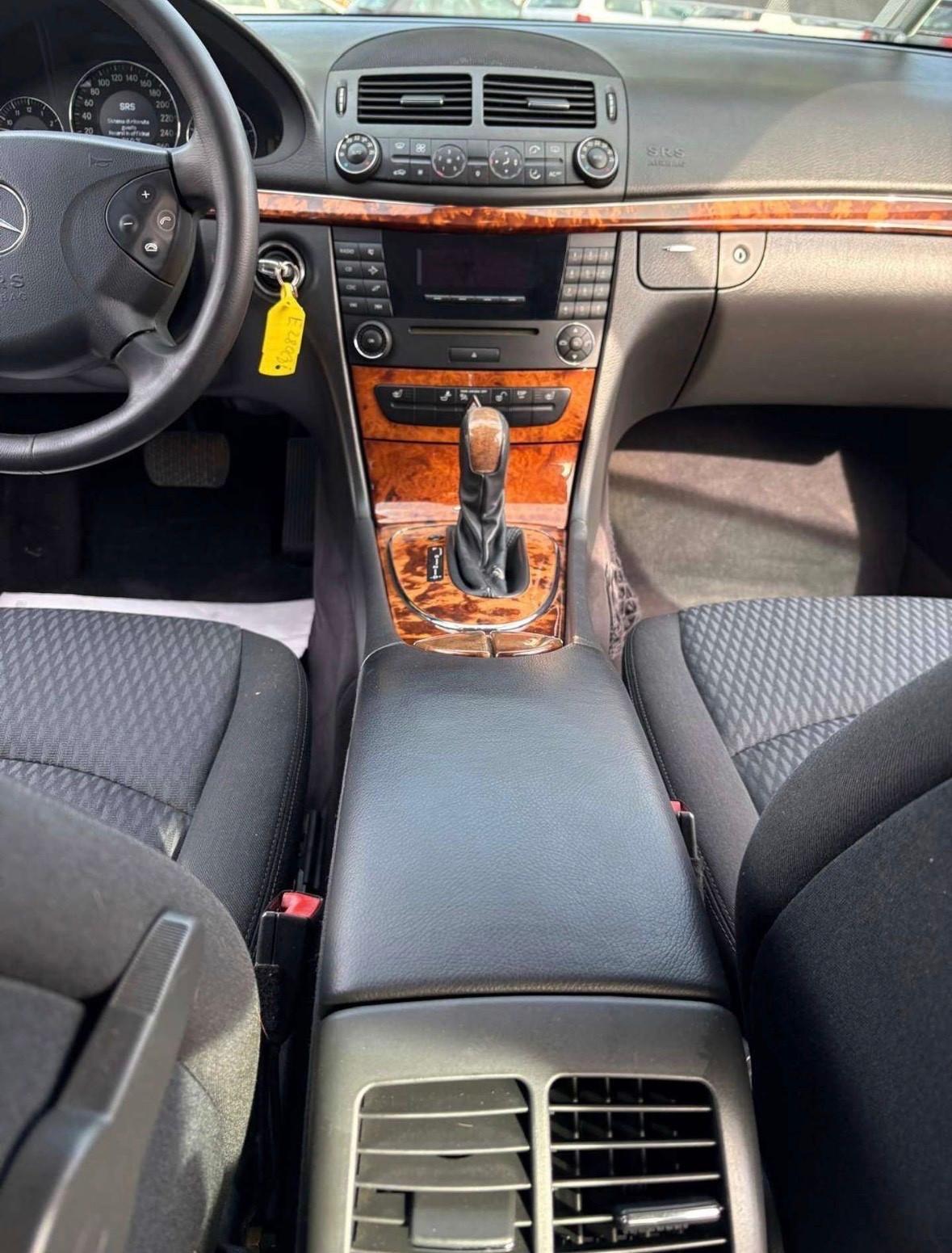 Mercedes-benz E 280 270 CDI cat Avantgarde