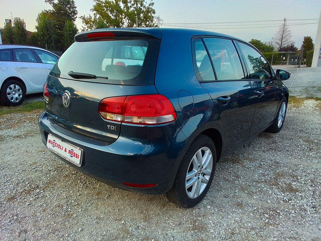 Volkswagen Golf 1.6 TDI 105cv