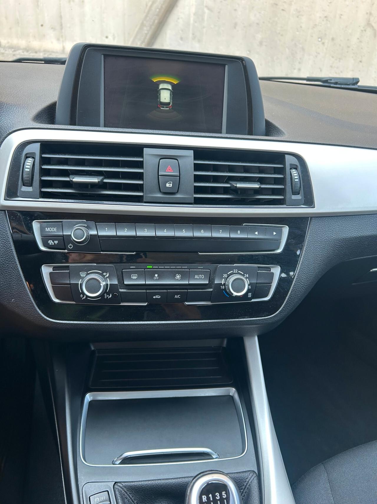 Bmw 118 benzina 5p. km 112.500 ok neopatentati