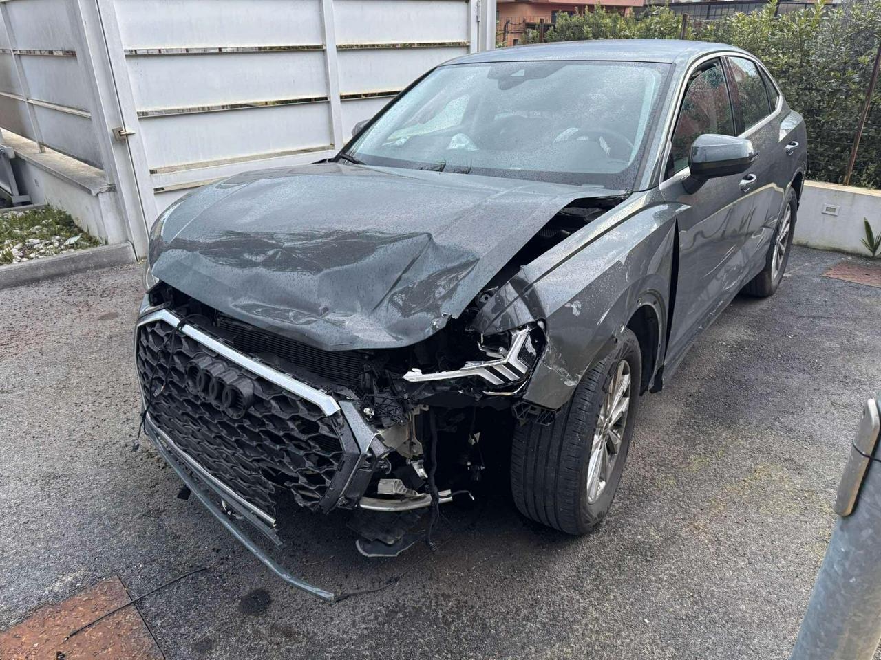 Audi Q3 35 TDI Business Advanced-2022