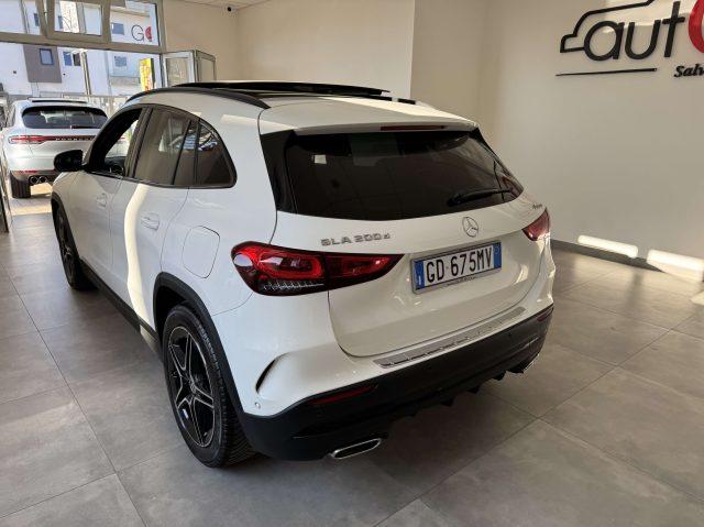 MERCEDES-BENZ GLA 200 d Premium 4matic auto