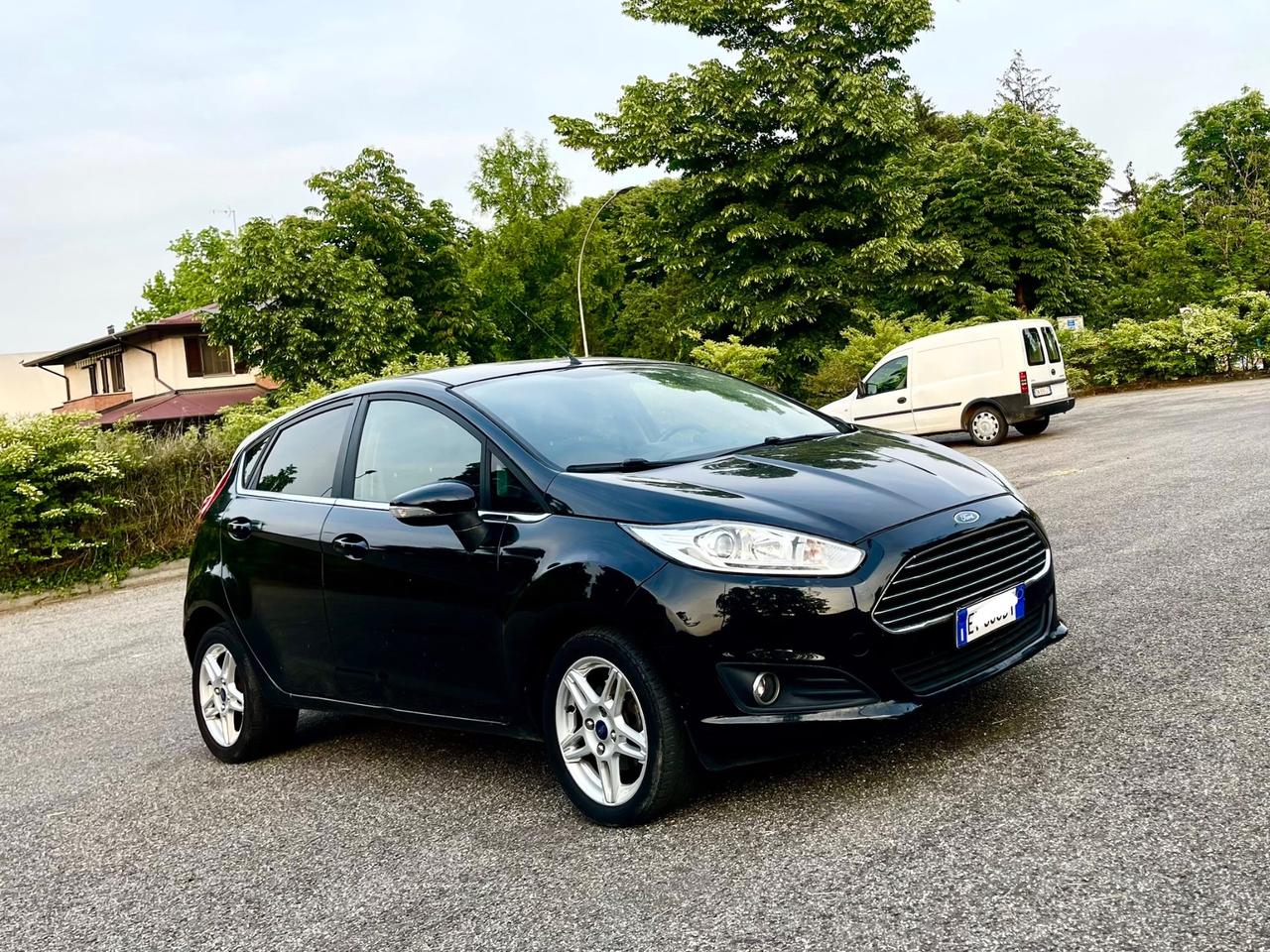 Ford Fiesta 1.4 5 porte Bz.- GPL Business