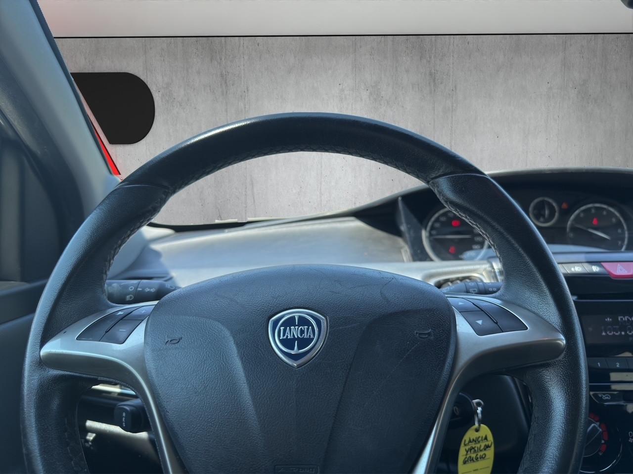 Lancia Ypsilon 1.2 69 CV 5 porte GPL Ecochic Gold