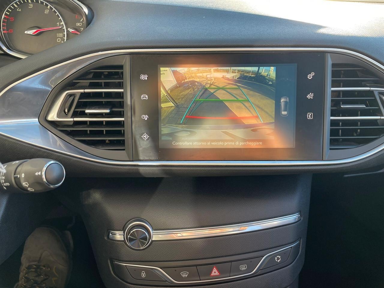 Peugeot 308 BlueHDi 120 S&S EAT6 GT Line