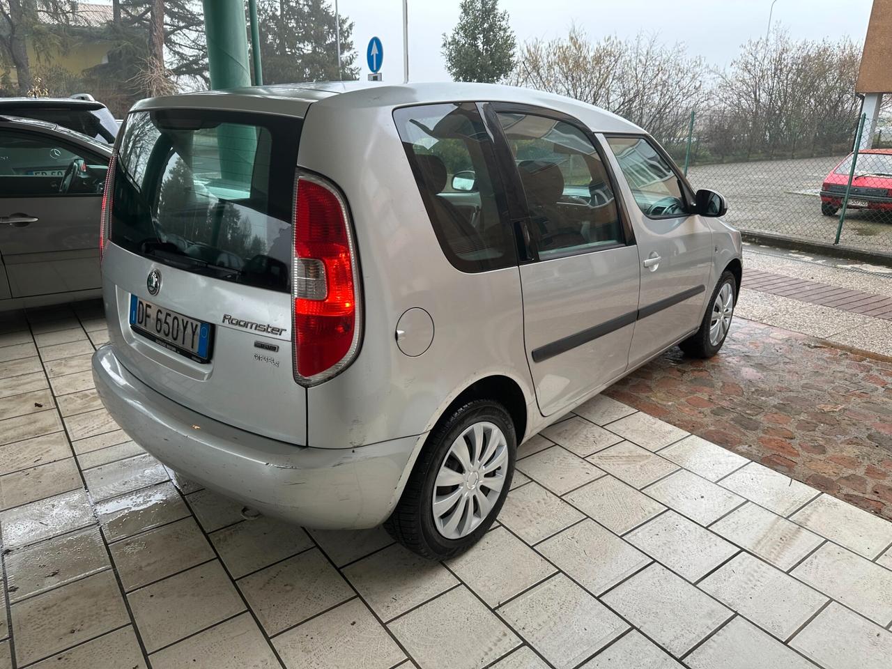 Skoda Roomster 1.4 GPL NEOPATENTATI (12 RATE)