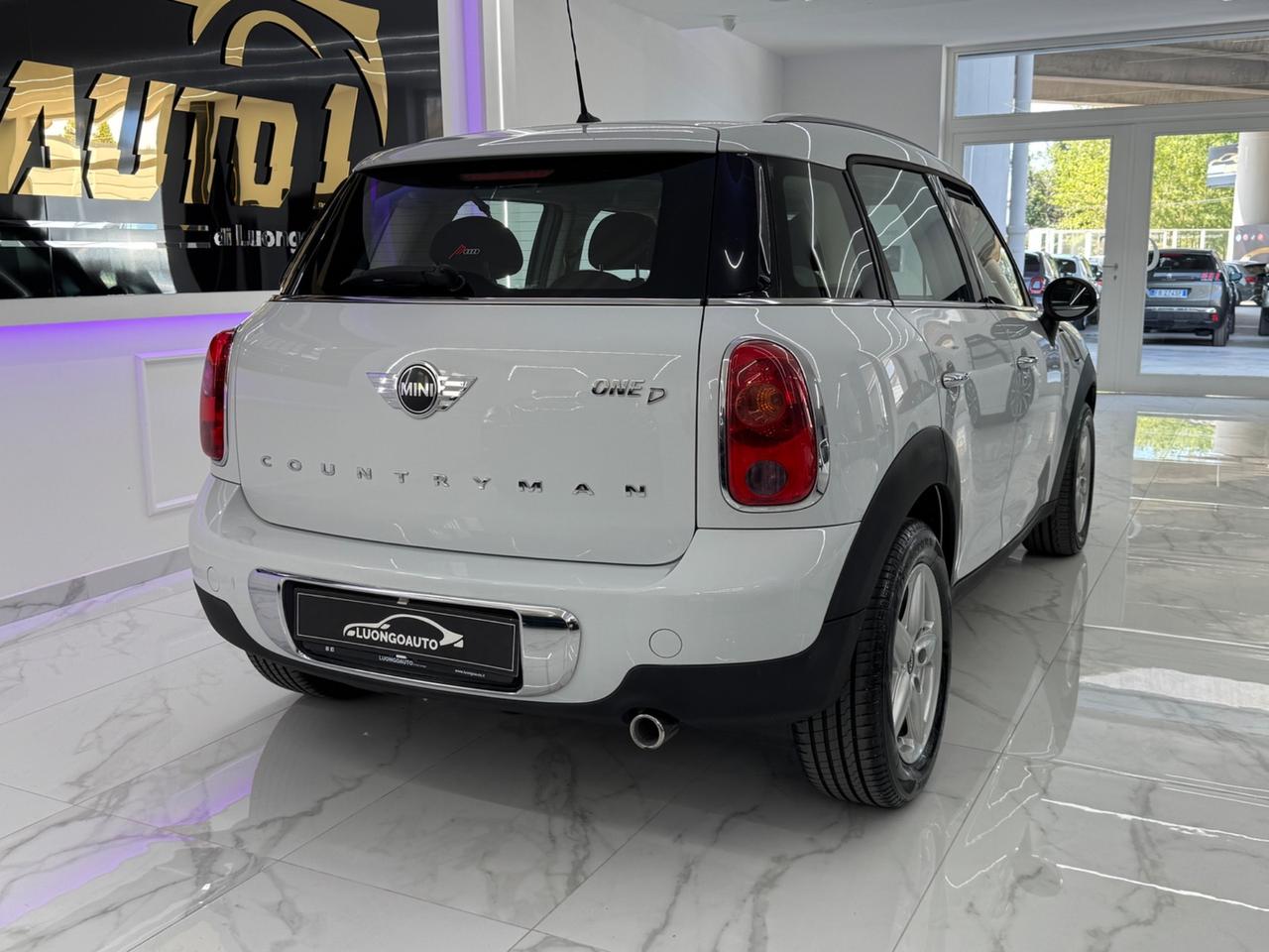 Mini Cooper Countryman 1.6 One D Full Optional