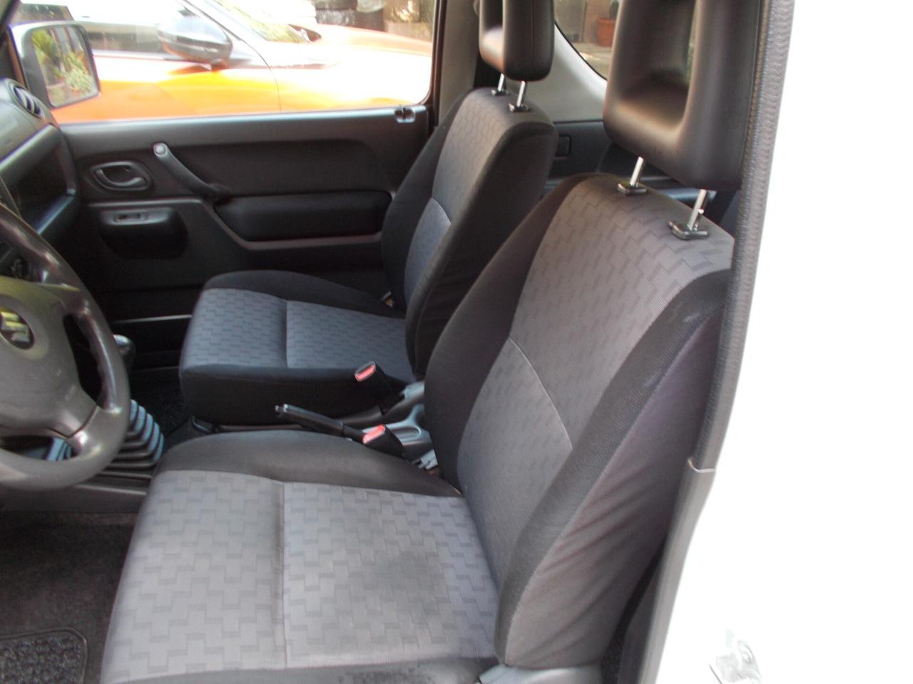 Suzuki Jimny 1.5 DDiS cat 4WD JLX