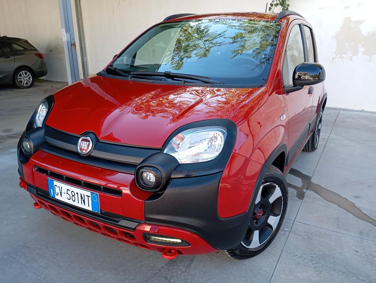 Fiat Panda Cross 1.0 FireFly Hybrid