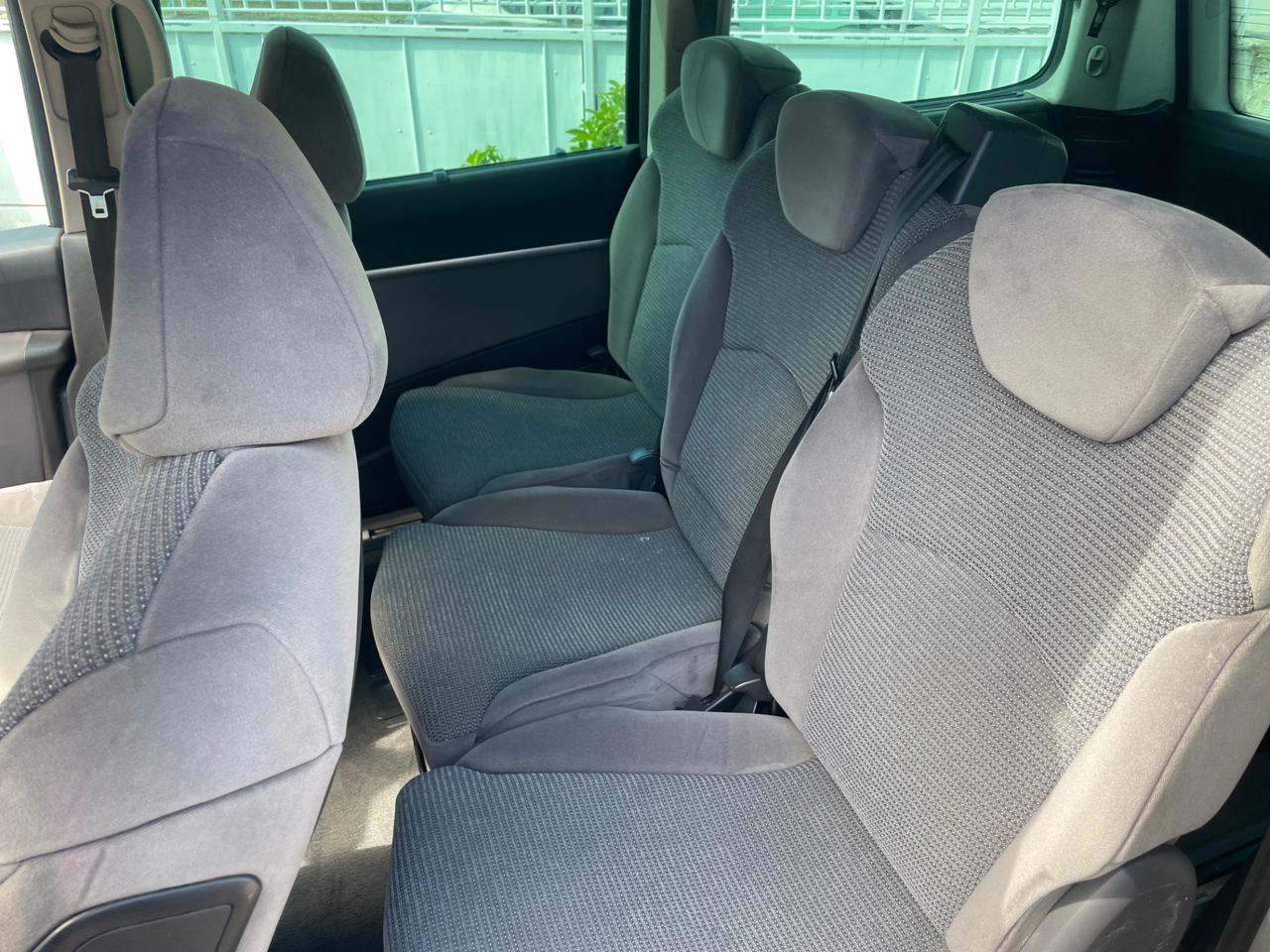 Peugeot 807 2.0 16V SR gpl