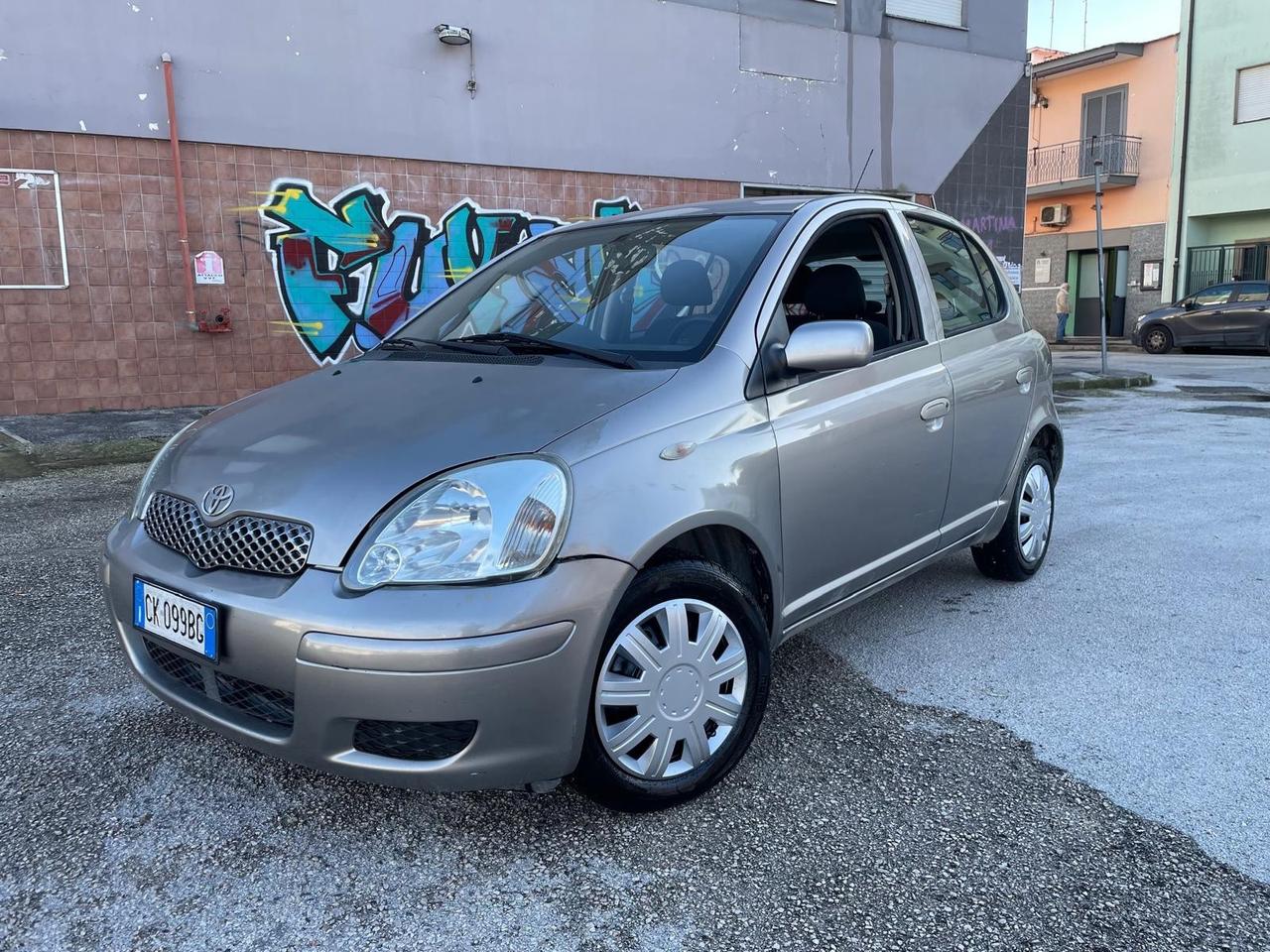 Toyota Yaris 1.0i 16V cat 5 porte Blue