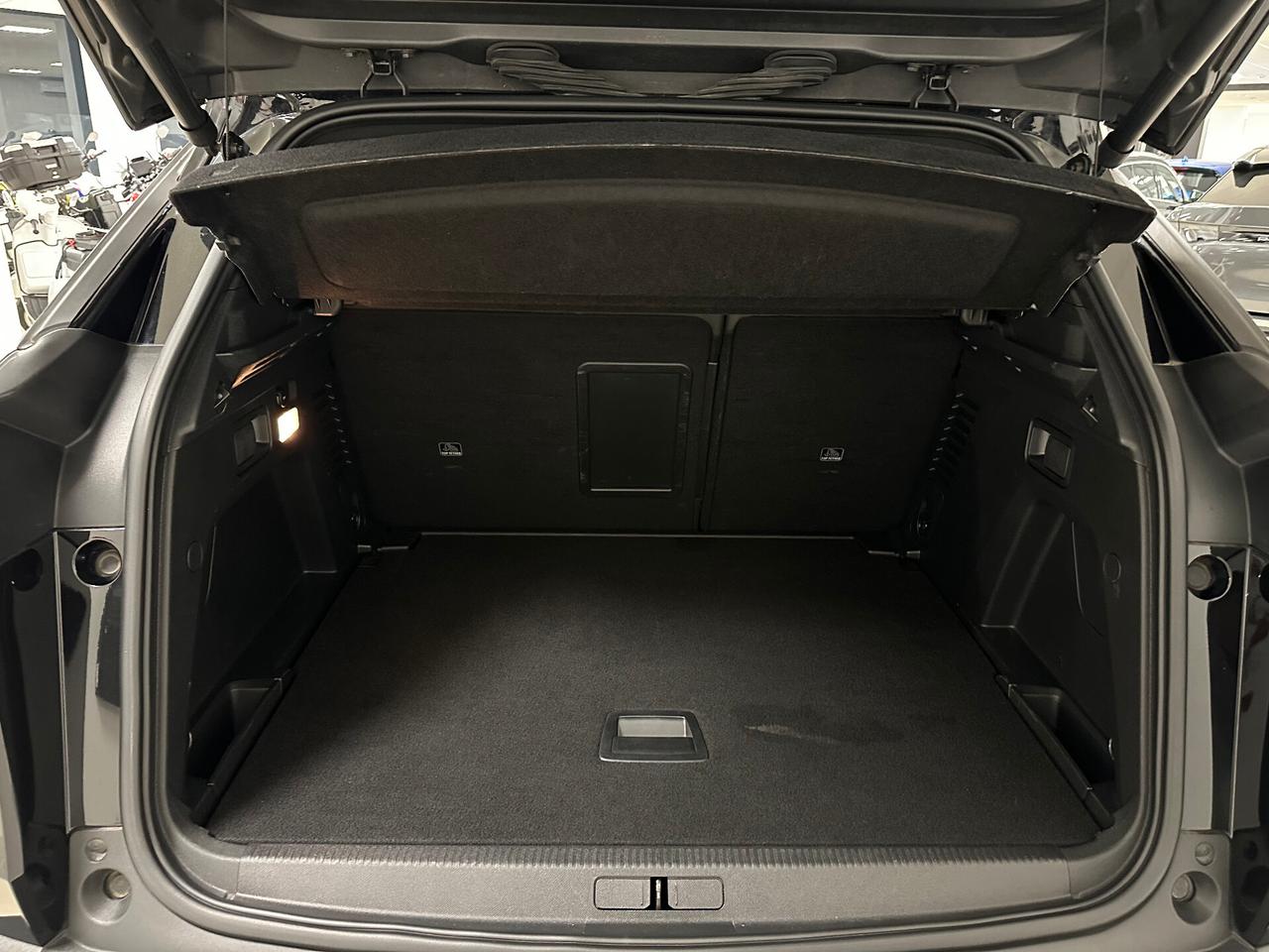 Peugeot 3008 BlueHDi 130 S&S GT Line - 2021