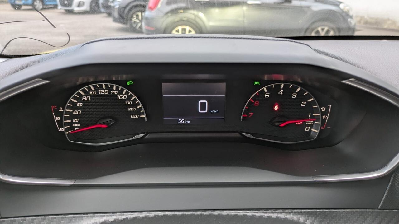 Peugeot 208 100 STYLE