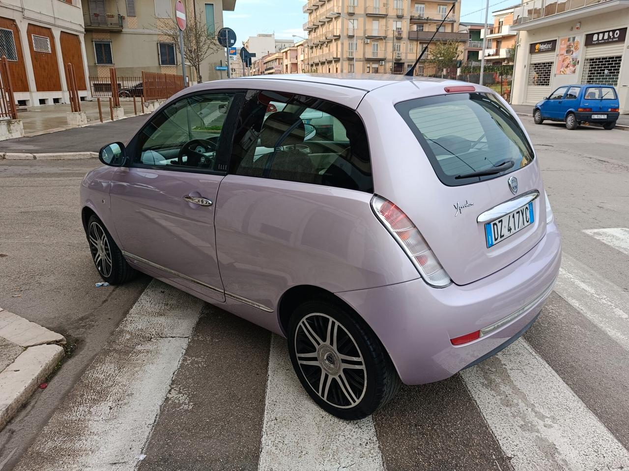 Lancia Ypsilon 1.2 69 CV Elle