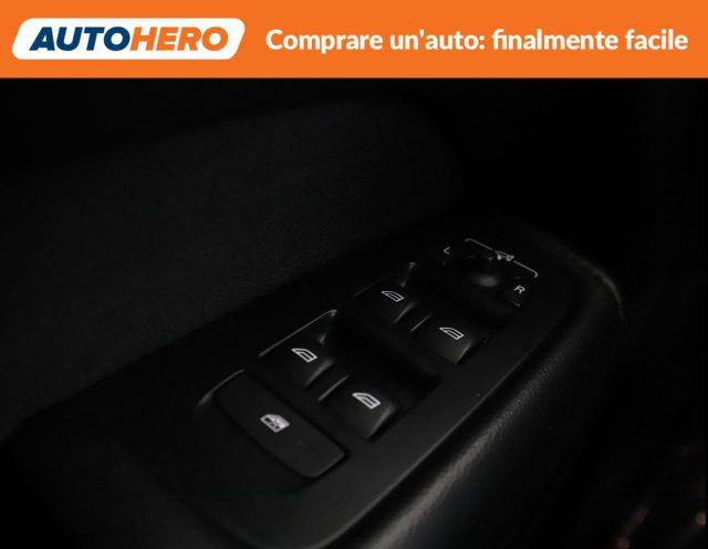 VOLVO XC60 B4 (d) AWD Geartronic Momentum Pro
