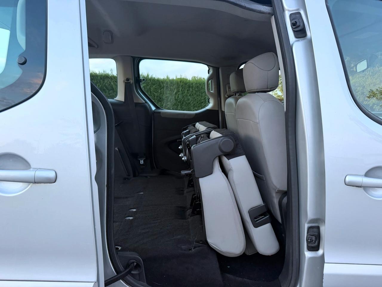 PEUGEOT PARTNER TEPEE 1.6 HDi 90CV FULL SPAZIOSA