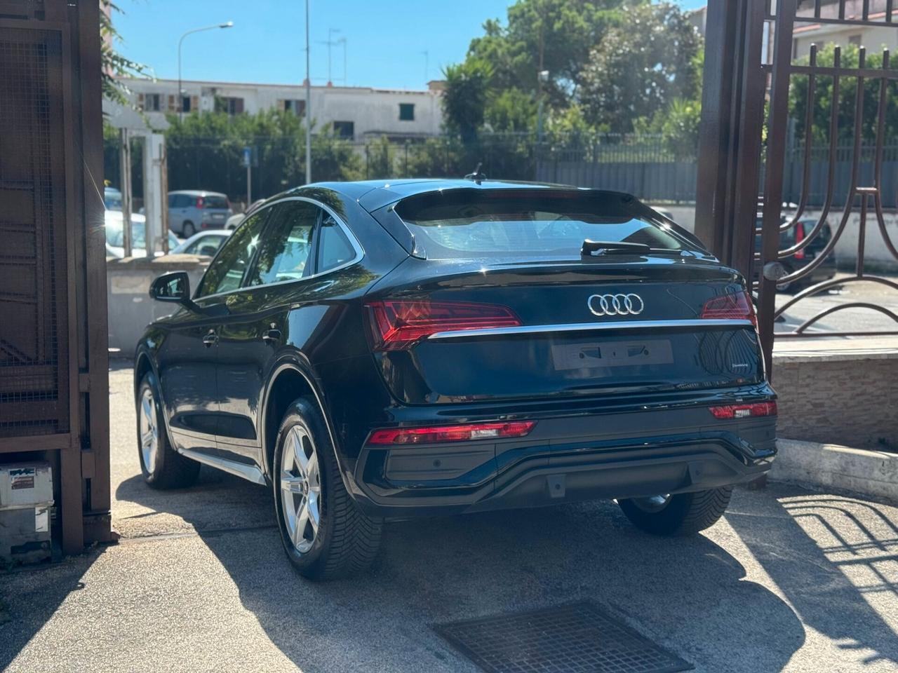 Audi Q5 40 TDI 204 CV quattro S tronic Business Advanced