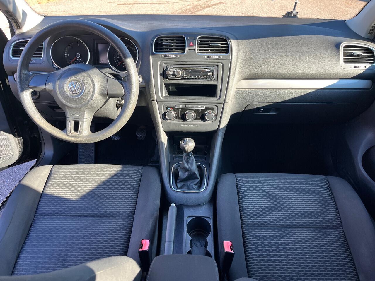 Volkswagen Golf 1.6 TDI DPF 5p. United