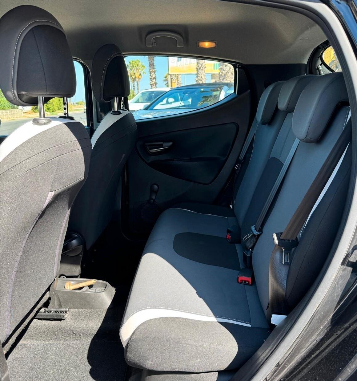Lancia Ypsilon 1.2 69 CV 5 porte GPL Ecochic Elefantino