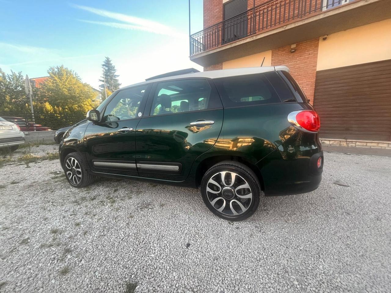 Fiat 500L Living 0.9 TwinAir Turbo Natural Power Lounge