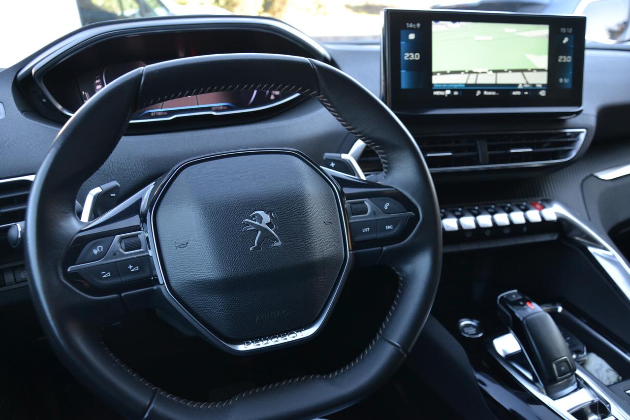 Peugeot 5008 1.5 HDi 130CV 7POSTI AUT.+NAV+LED+RCAM+PELLE+PDC