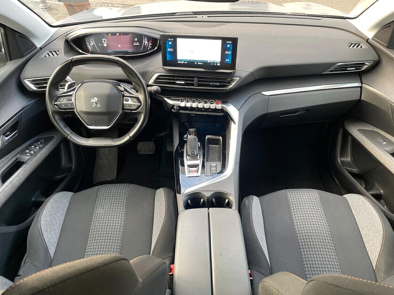 Peugeot 3008 BlueHDi 130 EAT8 Active Business