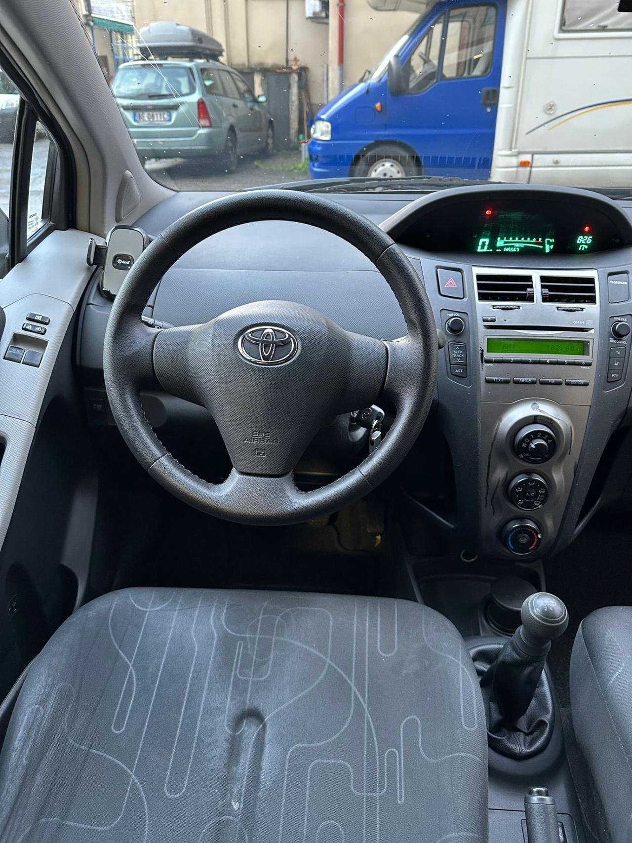Toyota Yaris 1.0 5 porte Now
