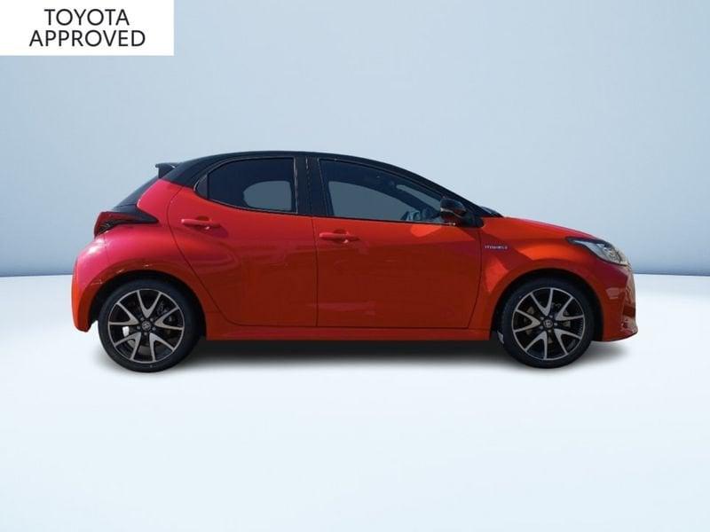 Toyota Yaris 1.5 HYBRID PREMIERE